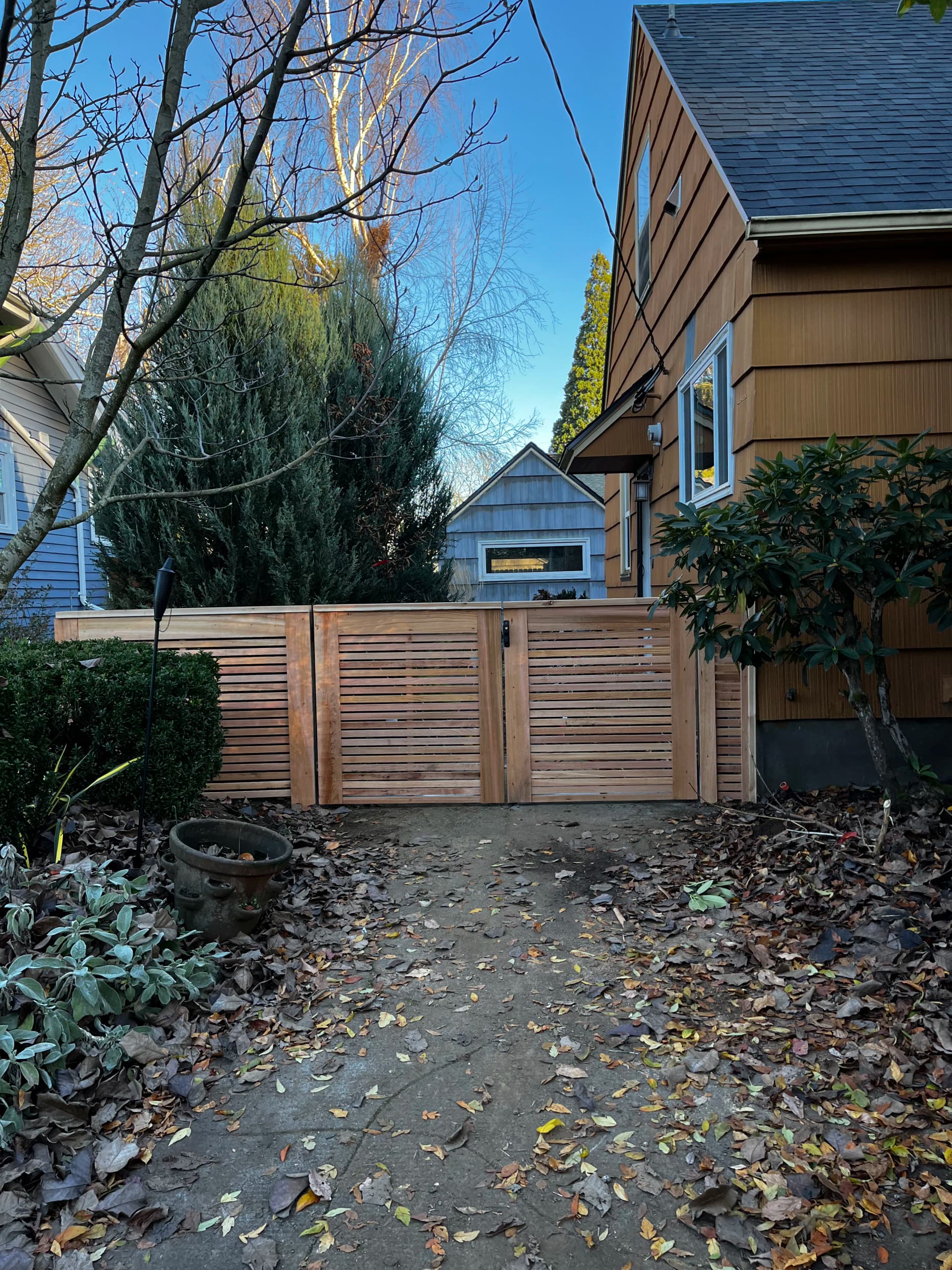 Gallery photos for Cedar Double Gate and Fence Built to Last: Image #3