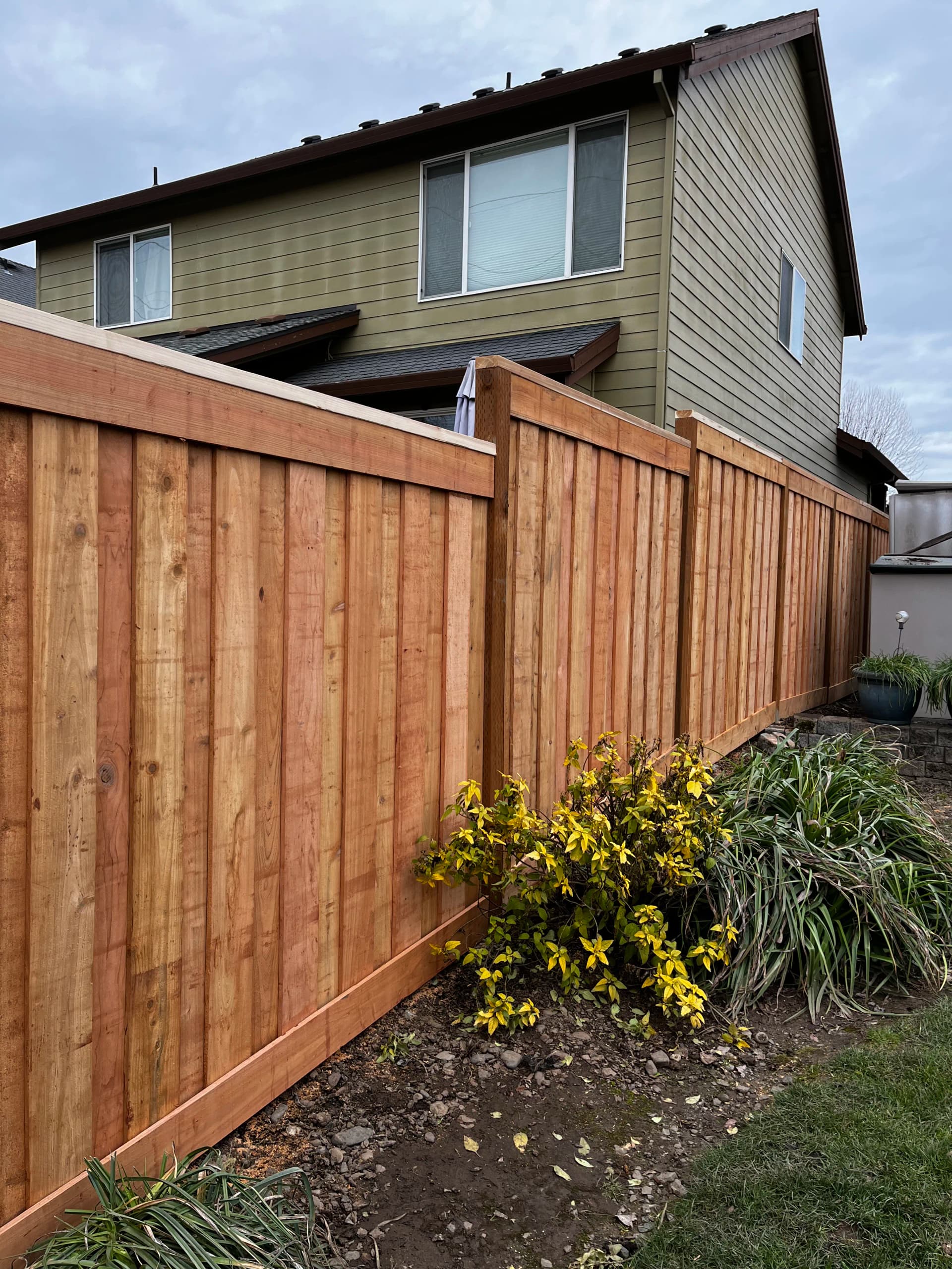 Board-Over-Board Cedar Fence with Picture Frame Finish image
