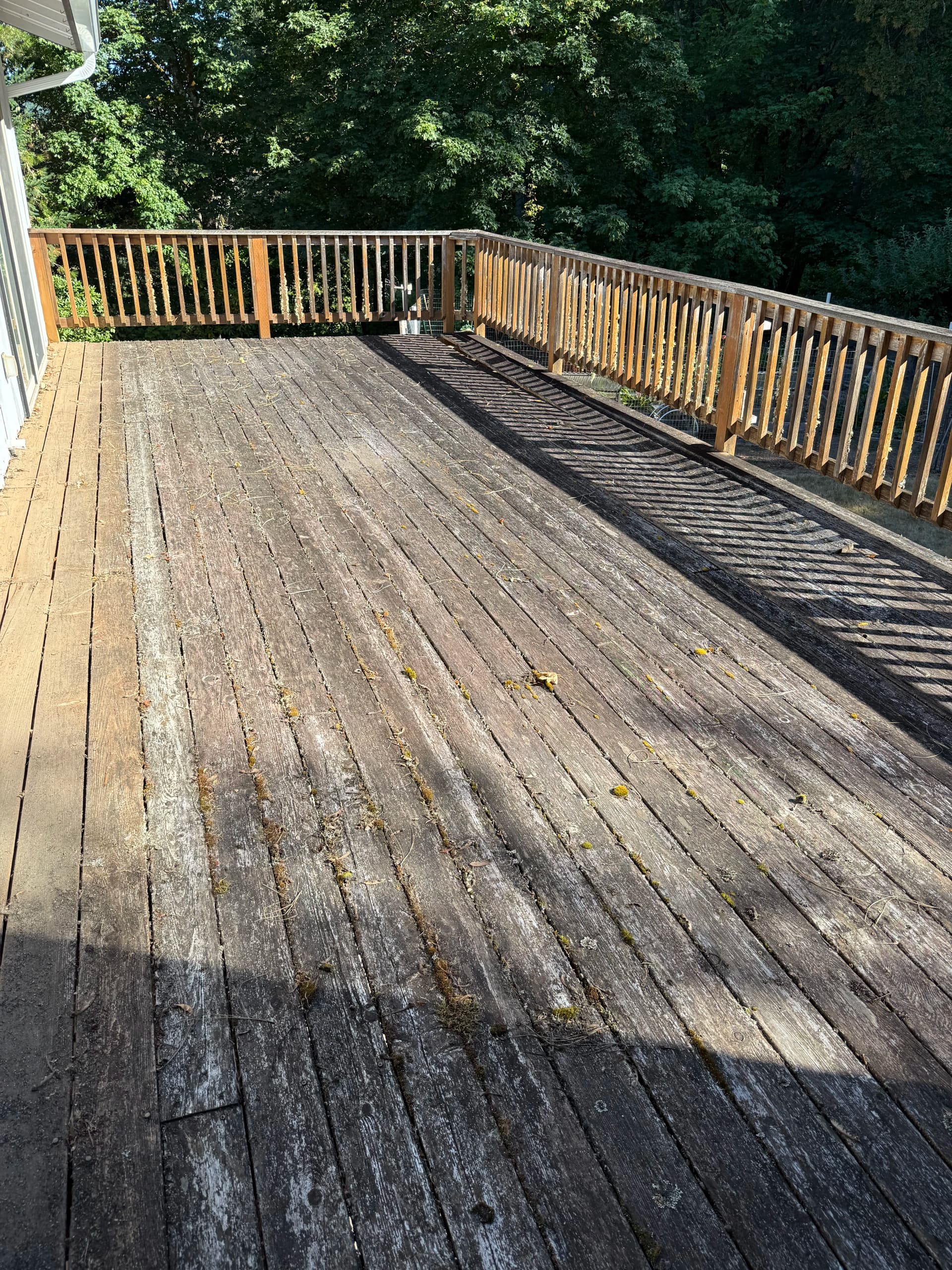 Gallery photos for Rotted Deck Gets a Full Composite and Cedar Upgrade: Image #1