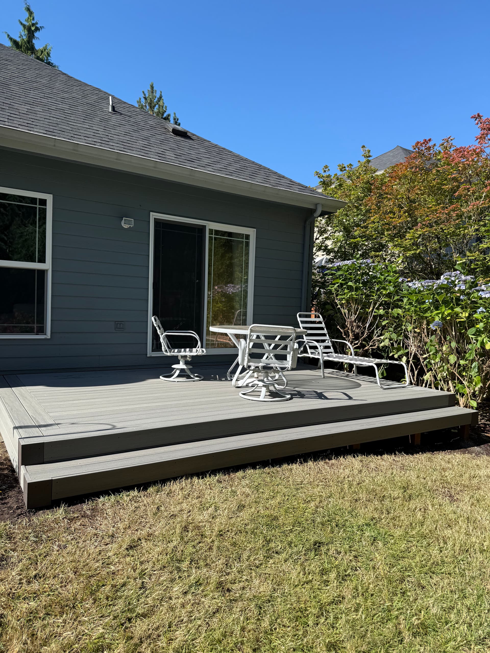 Gallery photos for Old Rotting Deck Replaced With a Clean TimberTech Composite Install: Image #6