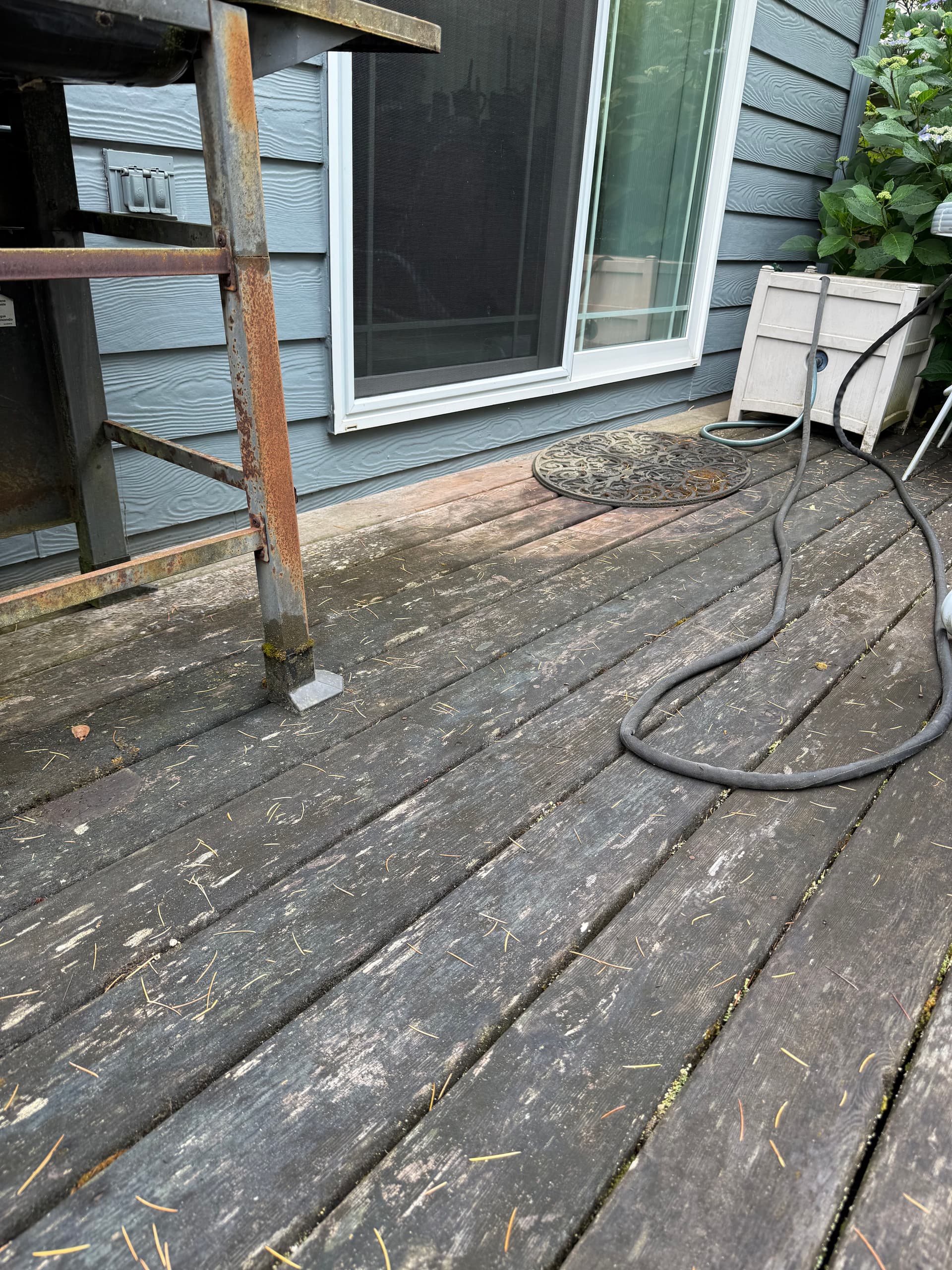 Old Rotting Deck Replaced With a Clean TimberTech Composite Install image