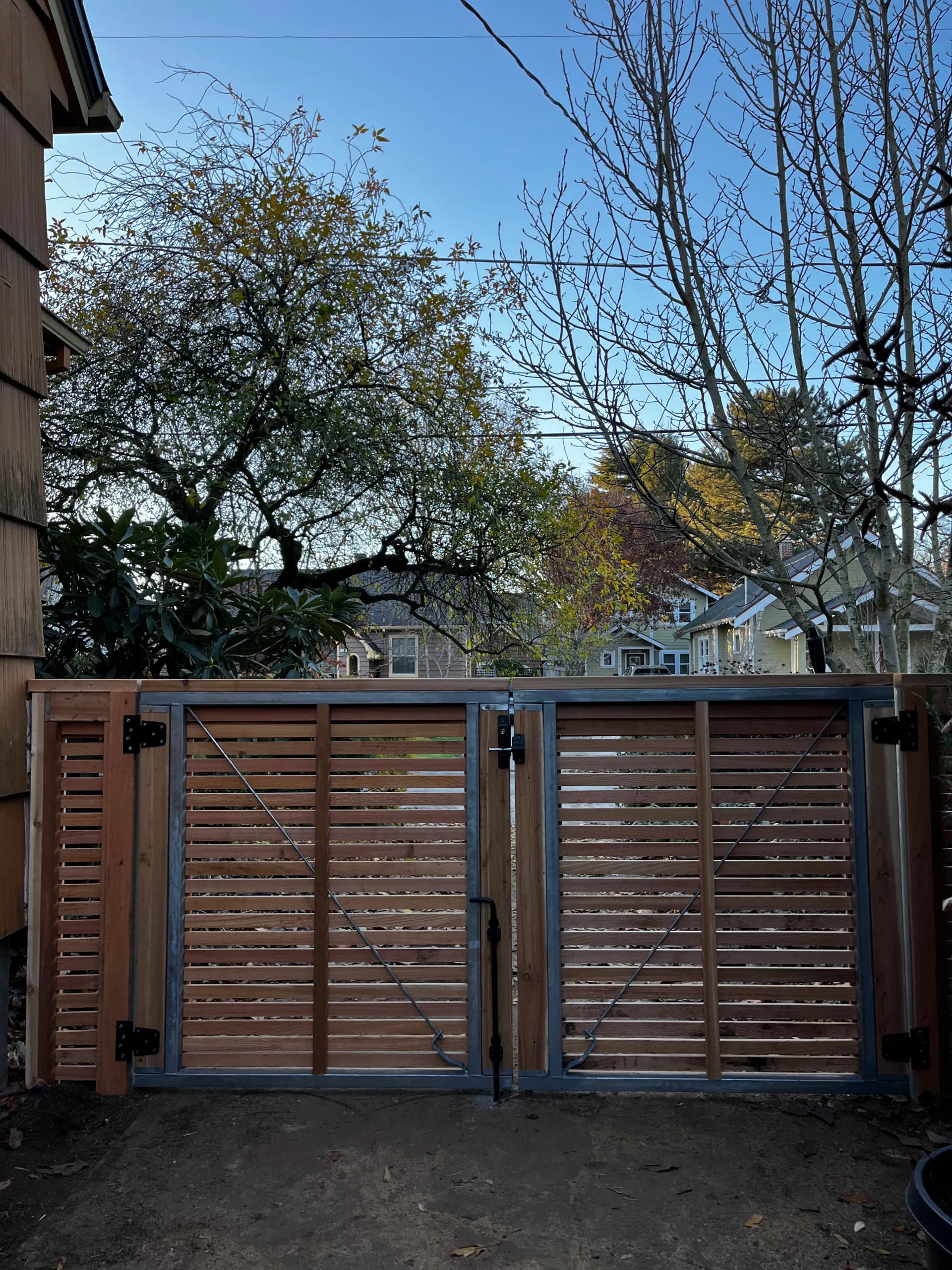 Gallery photos for Cedar Double Gate and Fence Built to Last: Image #2